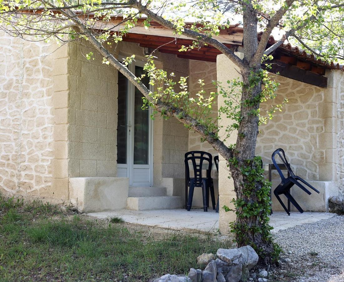Domaine De Bois Joli Villa Buis-les-Baronnies Exterior foto