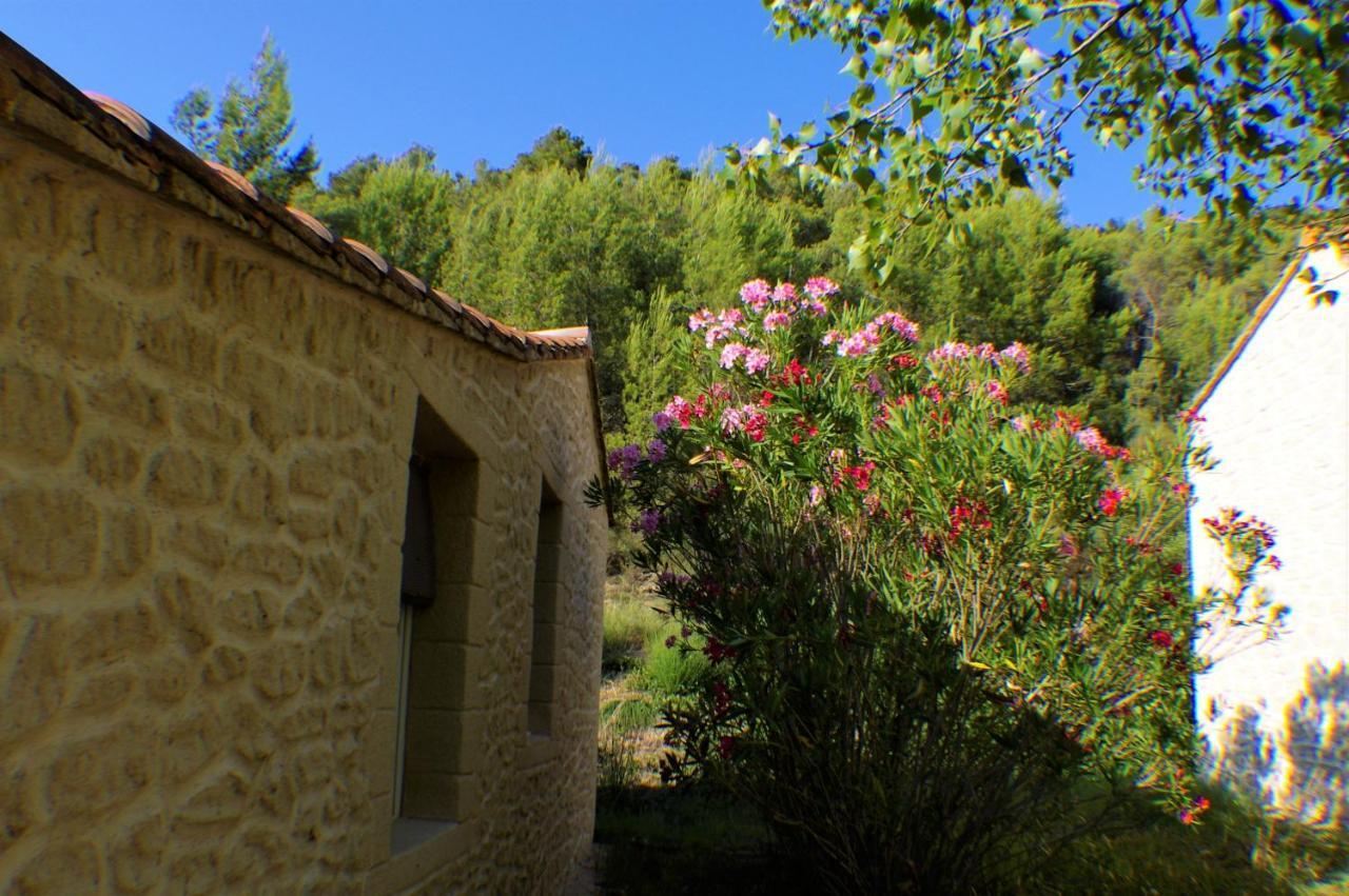 Domaine De Bois Joli Villa Buis-les-Baronnies Exterior foto