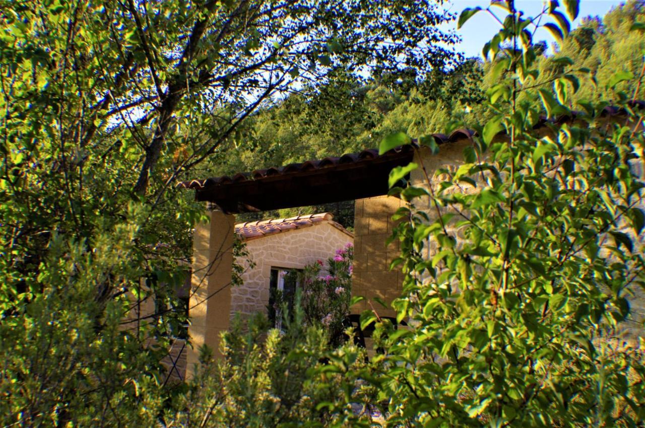 Domaine De Bois Joli Villa Buis-les-Baronnies Exterior foto