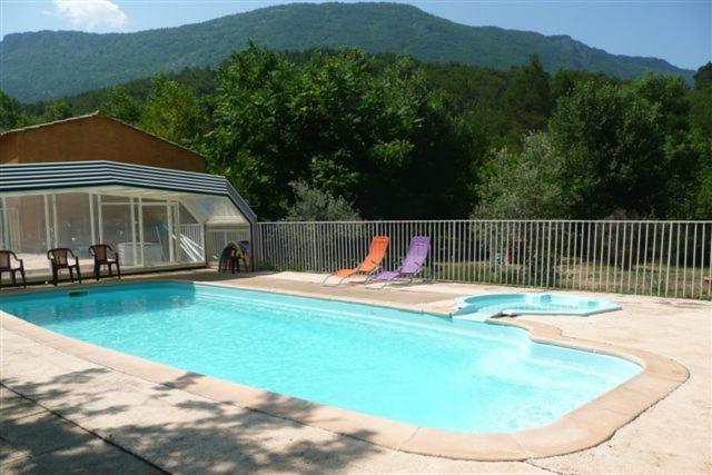 Domaine De Bois Joli Villa Buis-les-Baronnies Exterior foto
